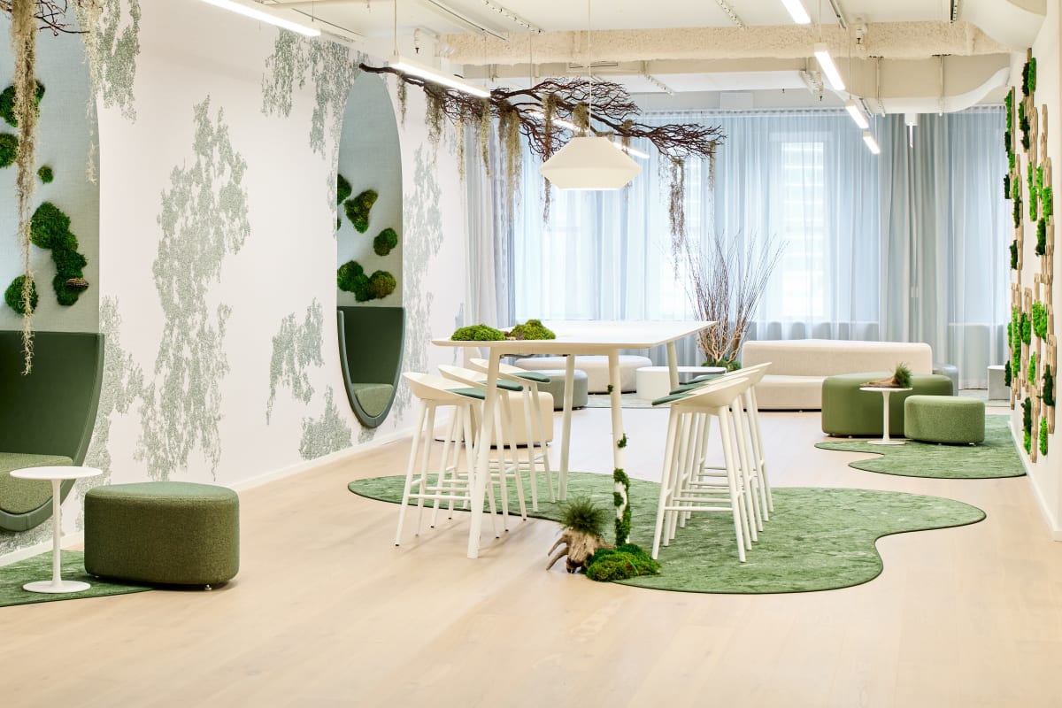 Fractal Moss wallcovering surrounded by lush greens and creams