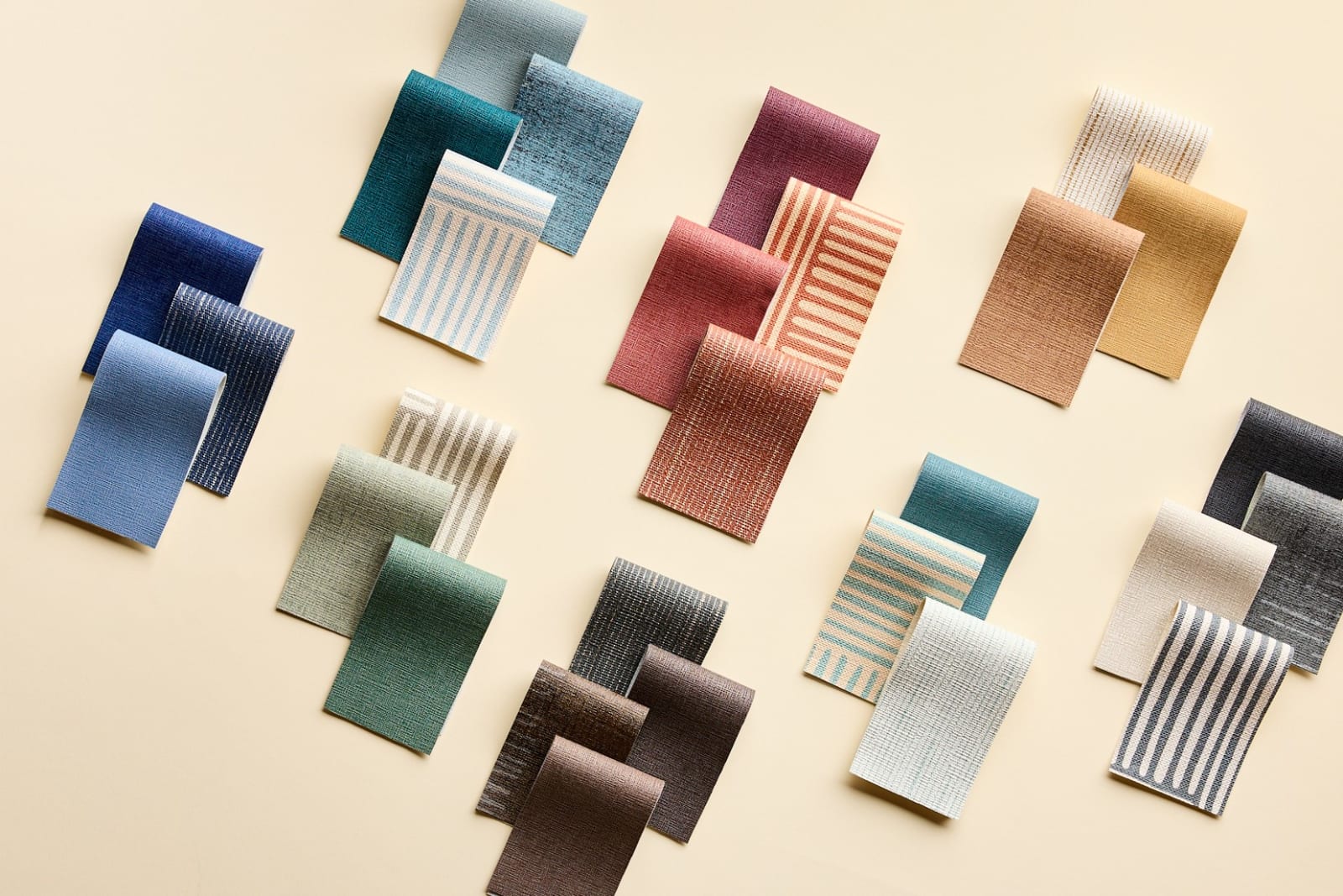 Circon wallcovering rolls